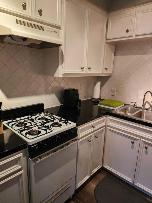 Blue Shark *W7* @ Montrose 1Br Private King Loft Apartment Houston Exterior foto