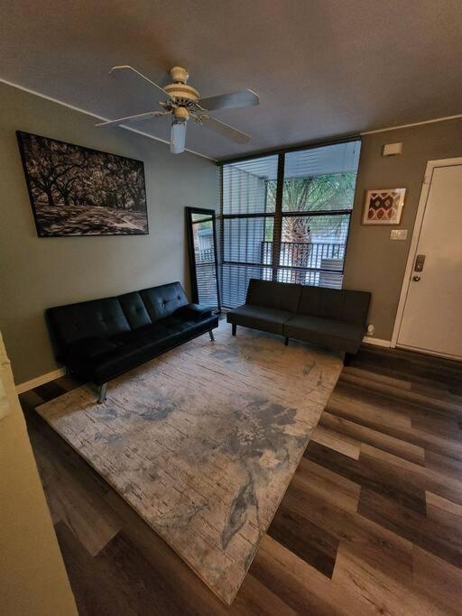 Blue Shark *W7* @ Montrose 1Br Private King Loft Apartment Houston Exterior foto